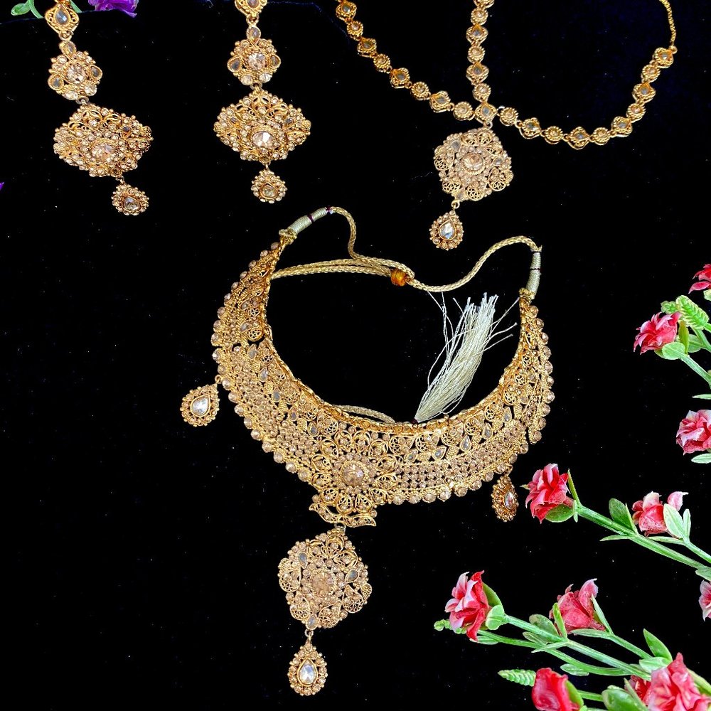 Champaign color Fancy bridal jewelry set